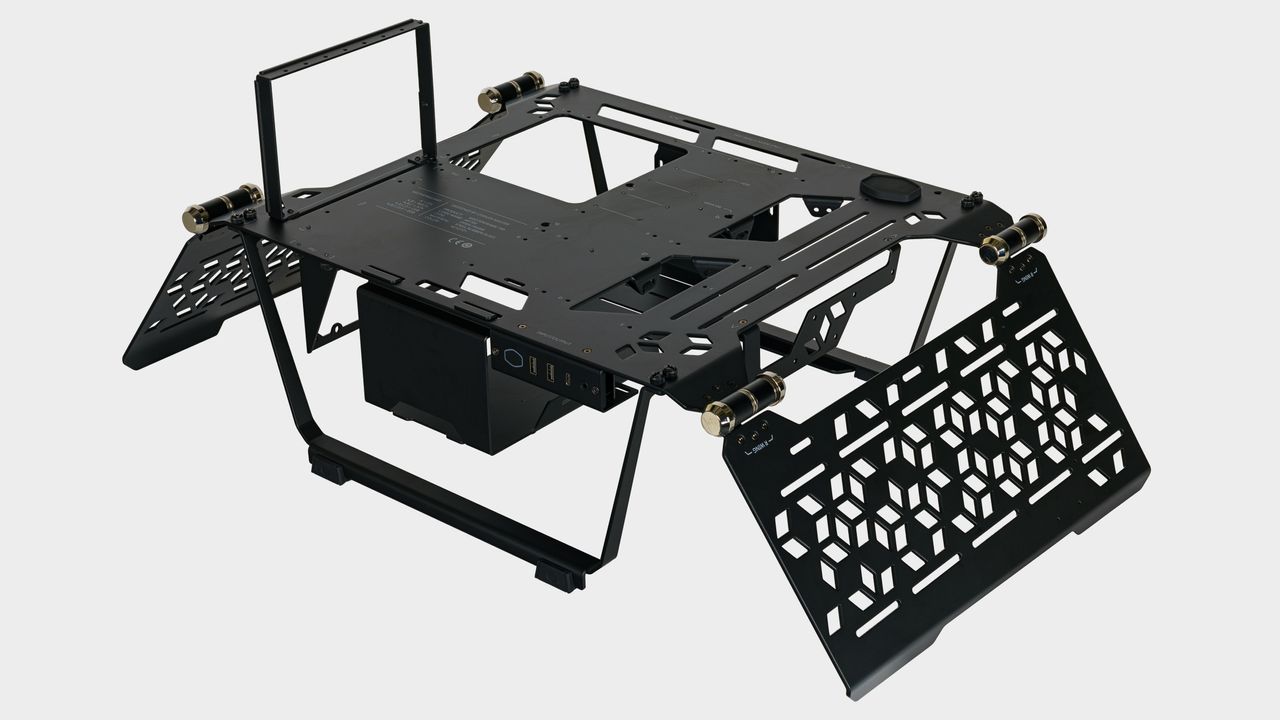 Cooler Master Masterframe 700 case in both vertical and horizontal configuration