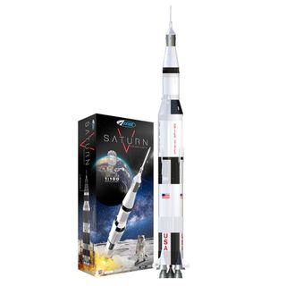 Estes Saturn V