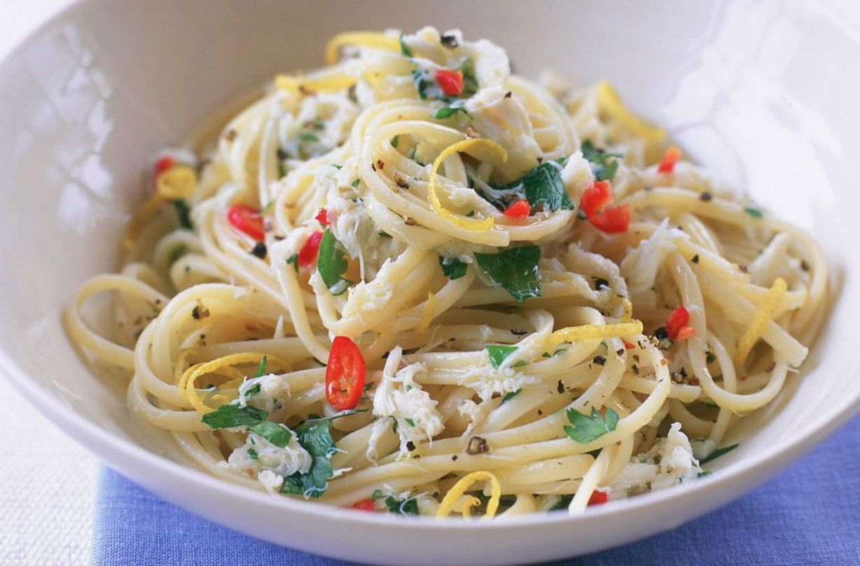 Crab, lemon and chilli linguine