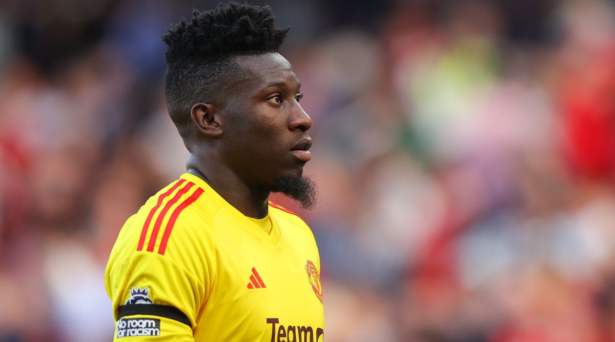 MANCHESTER, ENGLAND - OCTOBER 07: Andre Onana of Manchester United during the Premier League match between Manchester United and Brentford FC at Old Trafford on October 07, 2023 in Manchester, England. (Photo by James Gill - Danehouse/Getty Images)