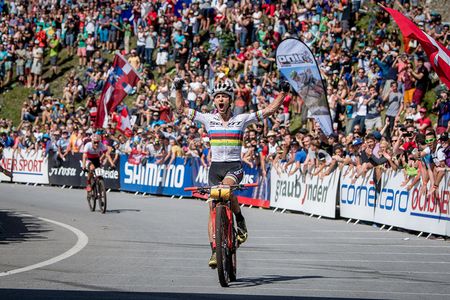 Nino Schurter (Scott-Sram MTB Racing Team) wins in front of a very enthusiastic Swiss crowd