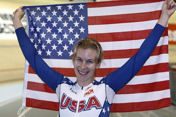 Sarah Hammer (USA) earned her third individual pursuit world championship.