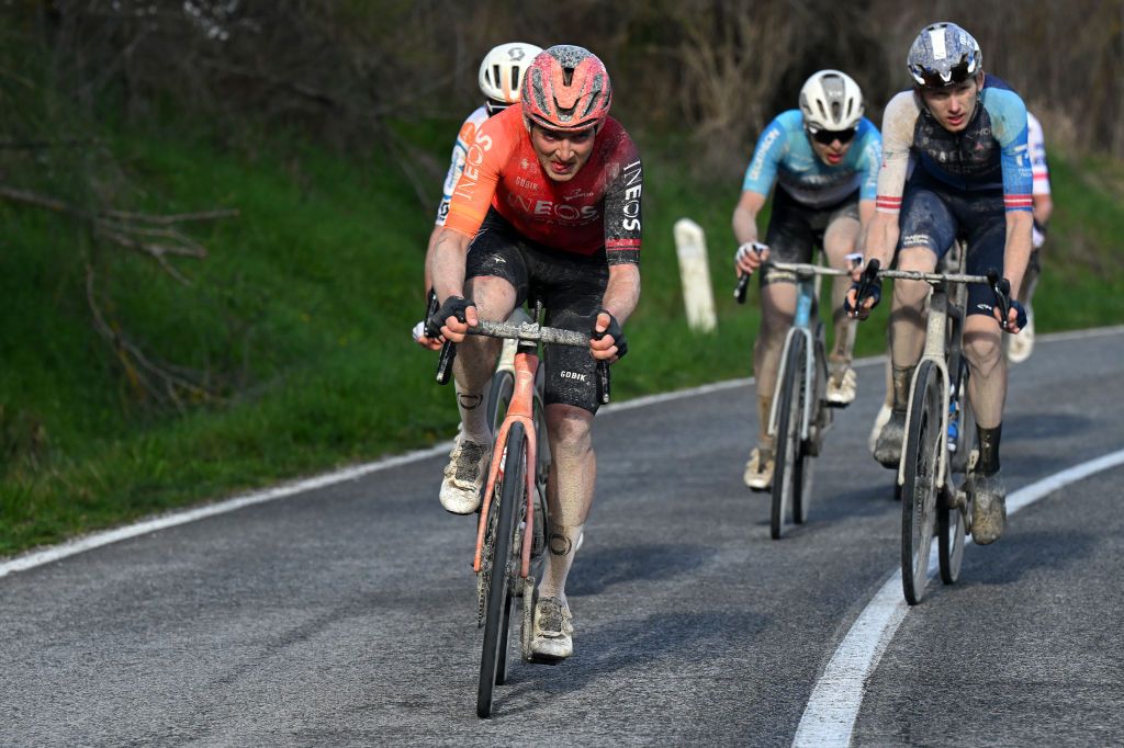 SIENA ITALY MARCH 02 Magnus Sheffield of The United States and Team INEOS Grenadiers competes in the chase group during the 18th Strade Bianche 2024 Mens Elite a 215km one day race from Siena to Siena 320m UCIWT on March 02 2024 in Siena Italy Photo by Tim de WaeleGetty Images