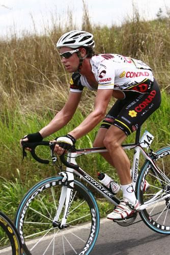 Nic Sanderson (Amore e Vita) looks composed in the break.