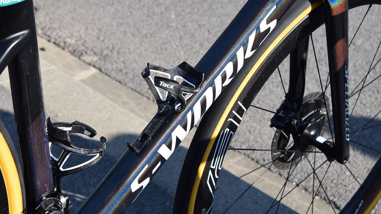 Tacx Ciro bottle cages have had grip tape added for extra bottle security