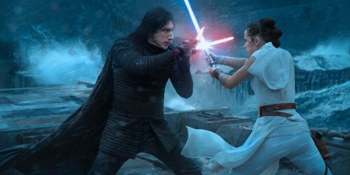 Kylo Ren and Rey lightsaber dueling in Star Wars: The Rise of Skywalker