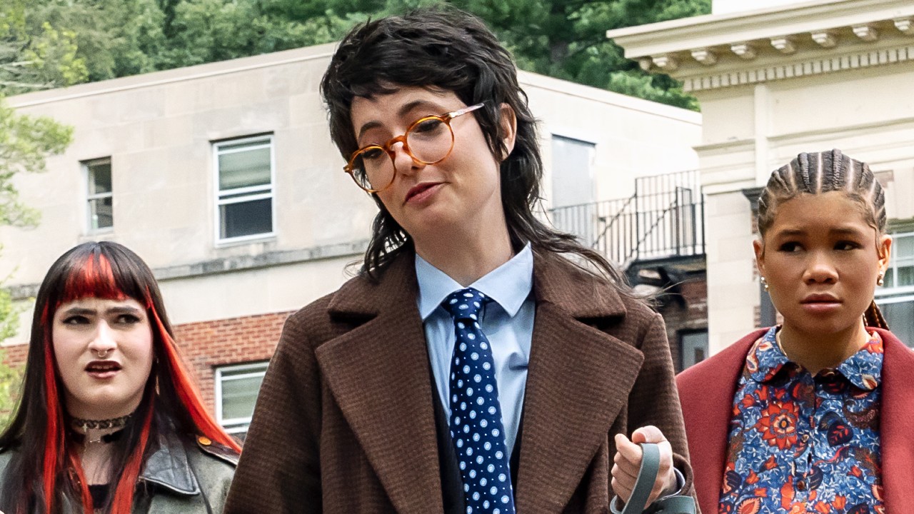 Sarah Sherman in Roommates