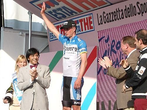 Thankyou very much! Paolo Savoldelli was a popular stage 1 winner
