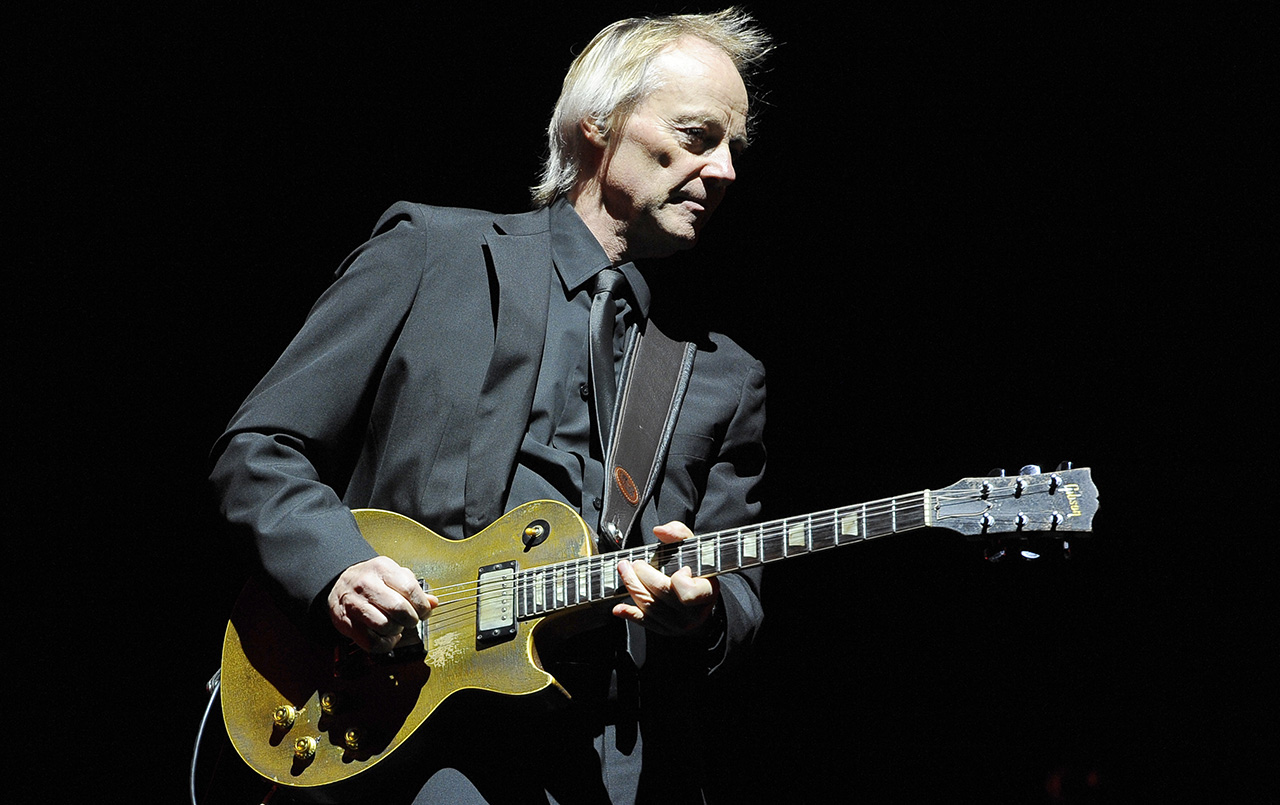 Snowy White