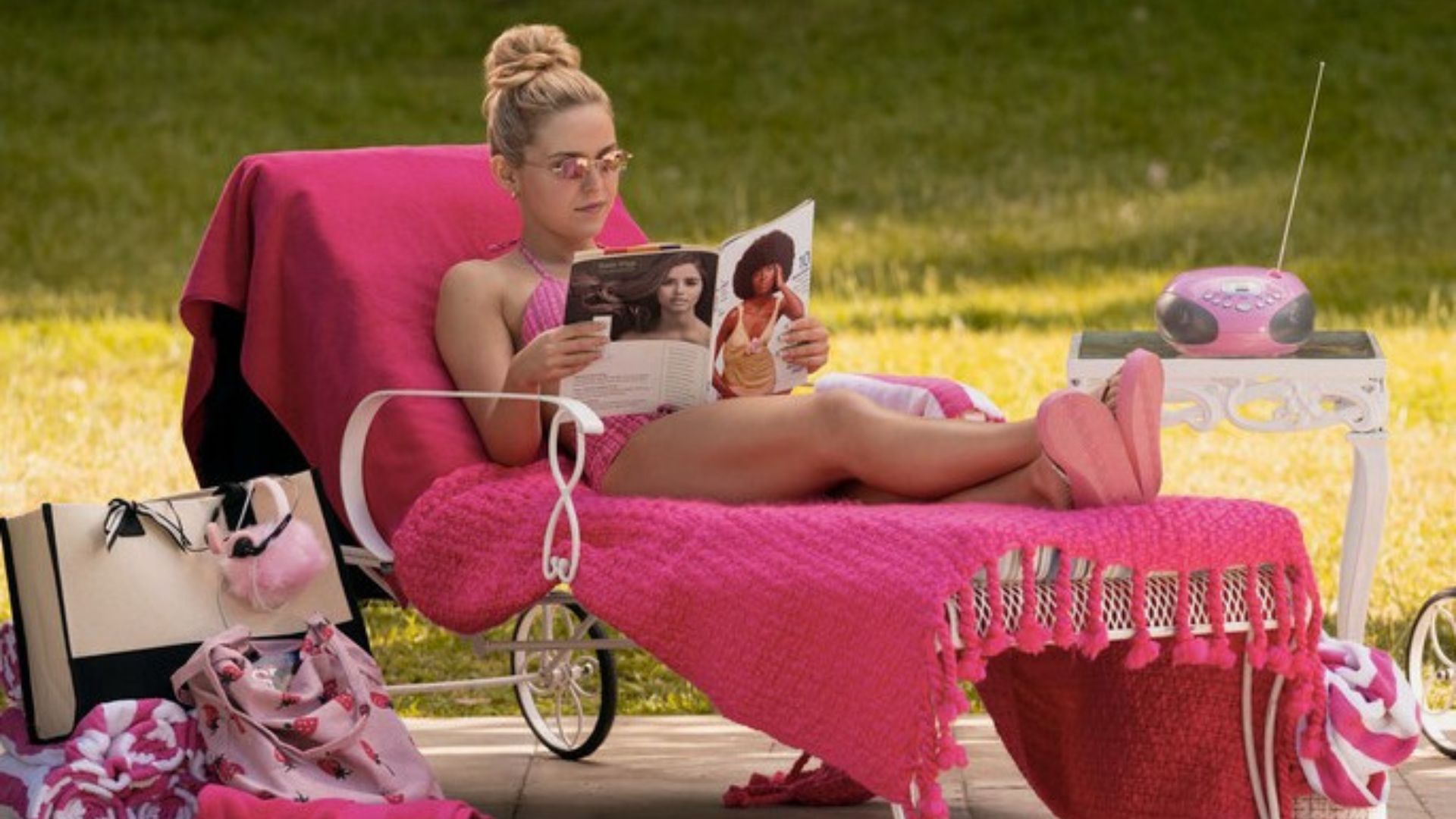 Lexi Minetree as Elle Woods in Amazon Prime's Elle