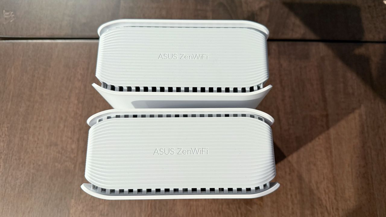 Asus ZenWiFi BT10 Wi-Fi 7 mesh router