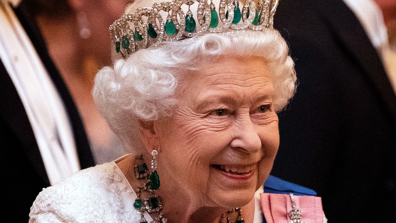 Queen Elizabeth in tiara smiling