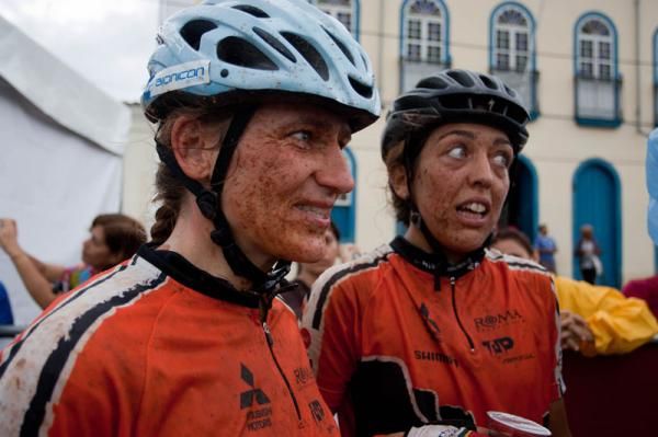 The women's duo winners, Ivonne Kraft and Celina Carpinteiro.