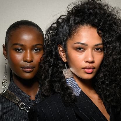 models with glowing skin from cleansing oils 