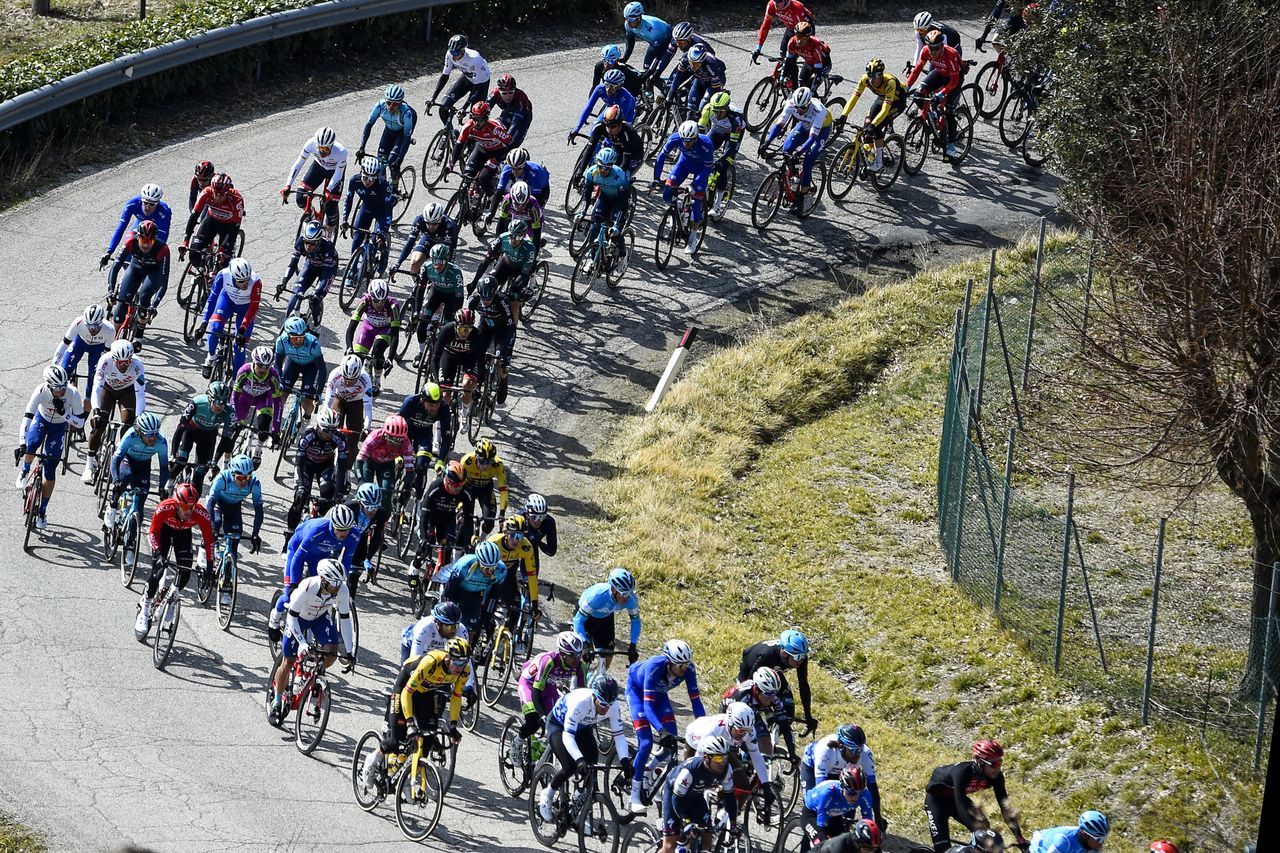 Tirreno Adriatico 2022 - 57th Edition - 6th stage Apecchio - Carpegna 215 km - 12/03/2022 - Peloton - photo Tommaso Pelagalli/SprintCyclingAgency&Acirc;&copy;2022