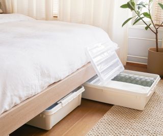 plastic underbed storage boxes