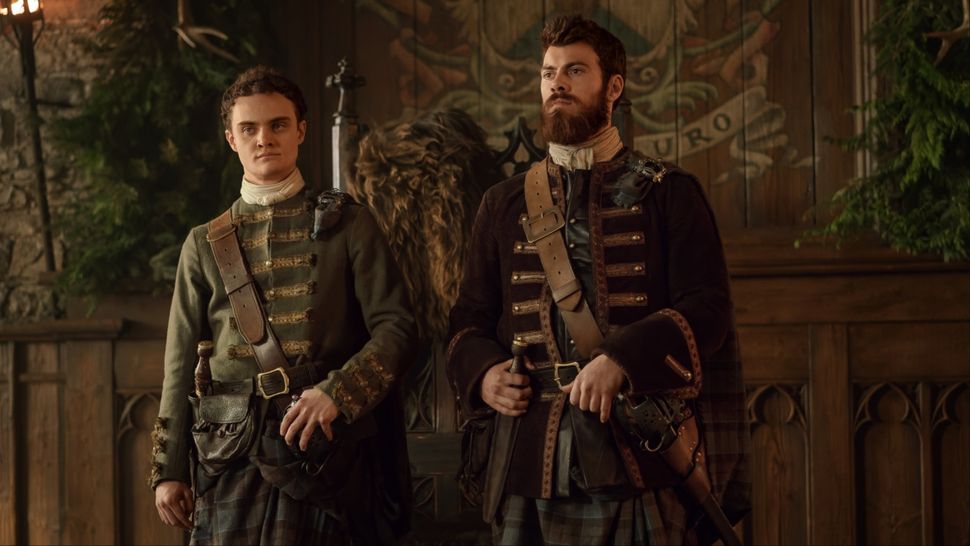 Outlander: Blood Of My Blood Stars Talk That Time Paparazzi Almost Spoiled The Show’s Biggest Twist And Starting Season 2 Early