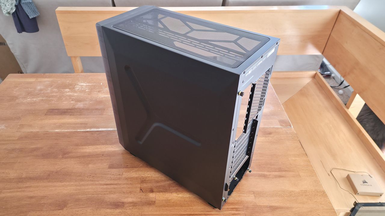 The Corsair 3200D mid-tower PC case in smoke color