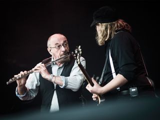 Ian Anderson's on top form