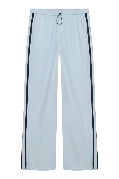 aritzia, 