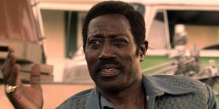 D'Urville Martin (Wesley Snipes) gives direction in Dolemite Is My Name (2019)