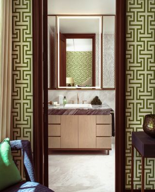 Art Deco patterns at bedroom at No.1 Grosvenor Square - Bedroom 2 Ensuite
