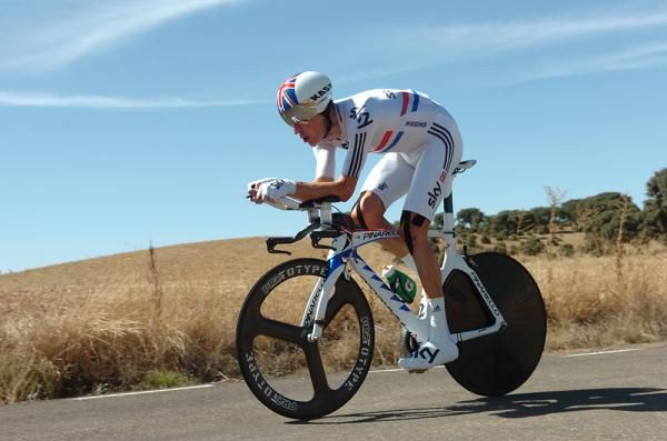 Bradley Wiggins (Team Sky) started fast but faded.
