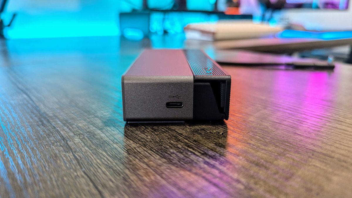 Image of the BenQ beCreatus USB4 Gaming Handheld Dock (GR10).