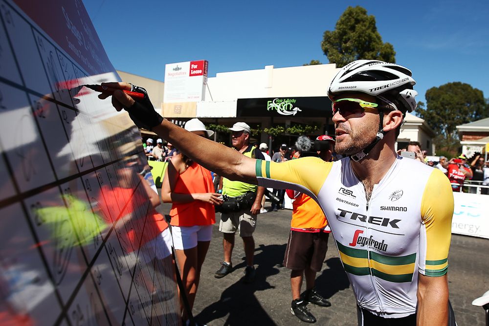 Jack Bobridge signs in before the start of stage 2.