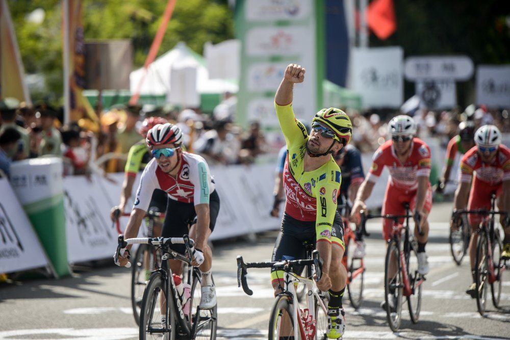 Jakub Mareczko wins once again at the Tour of Hainan