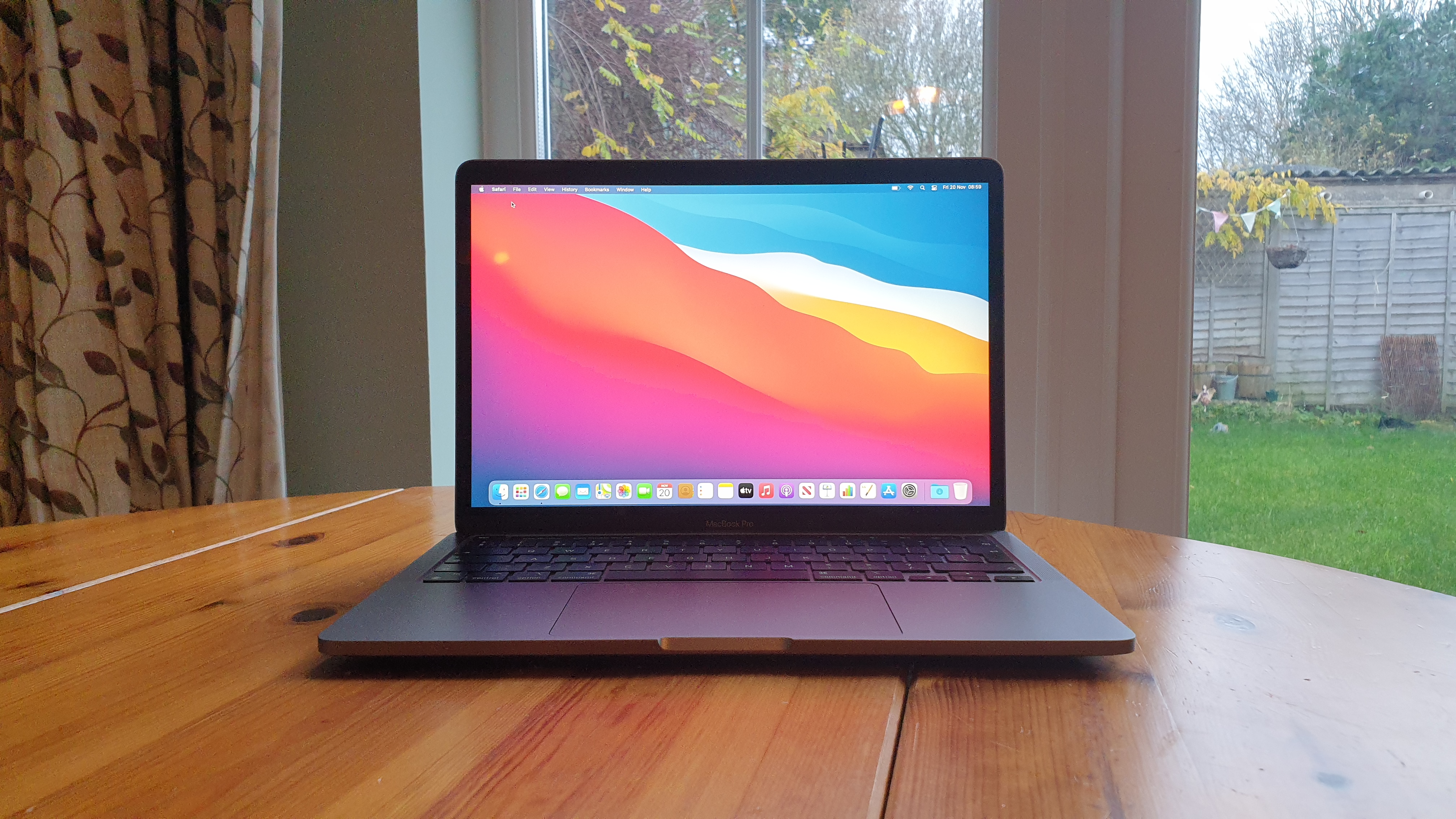 Apple MacBook Pro 13 2020 Laptop Review: The entry-level Pro also gets the  M1 performance boost -  Reviews