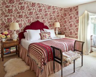 Red bedroom color ideas with floral wallpaper