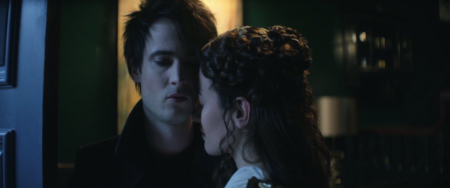 The Sandman just revealed a special double episode that you can stream right now