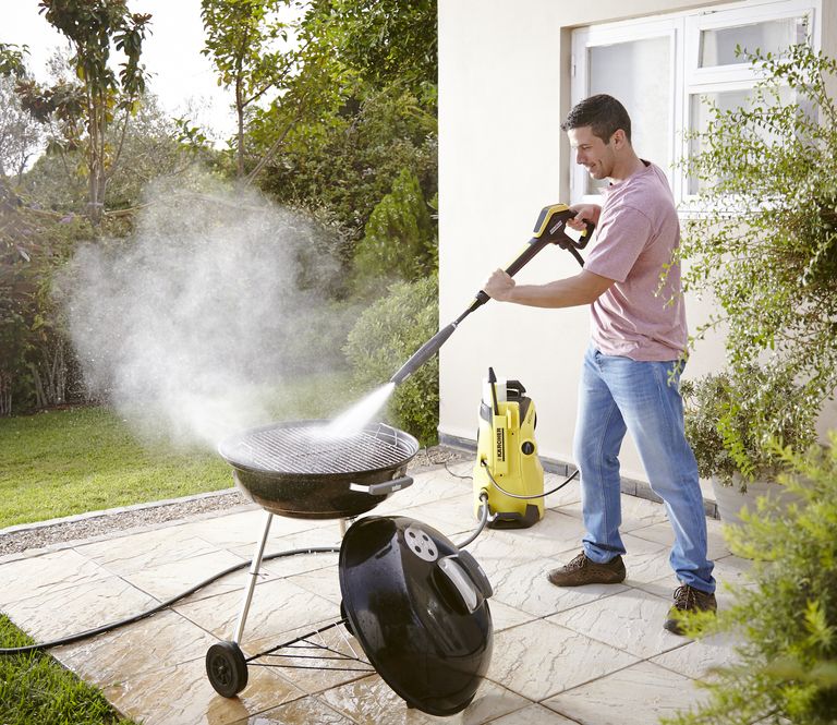 cleaning bbq