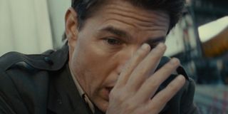 Tom Cruise waking up in Edge of Tomorrow