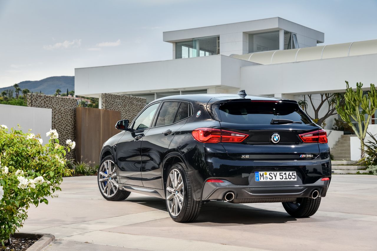BMW M35i