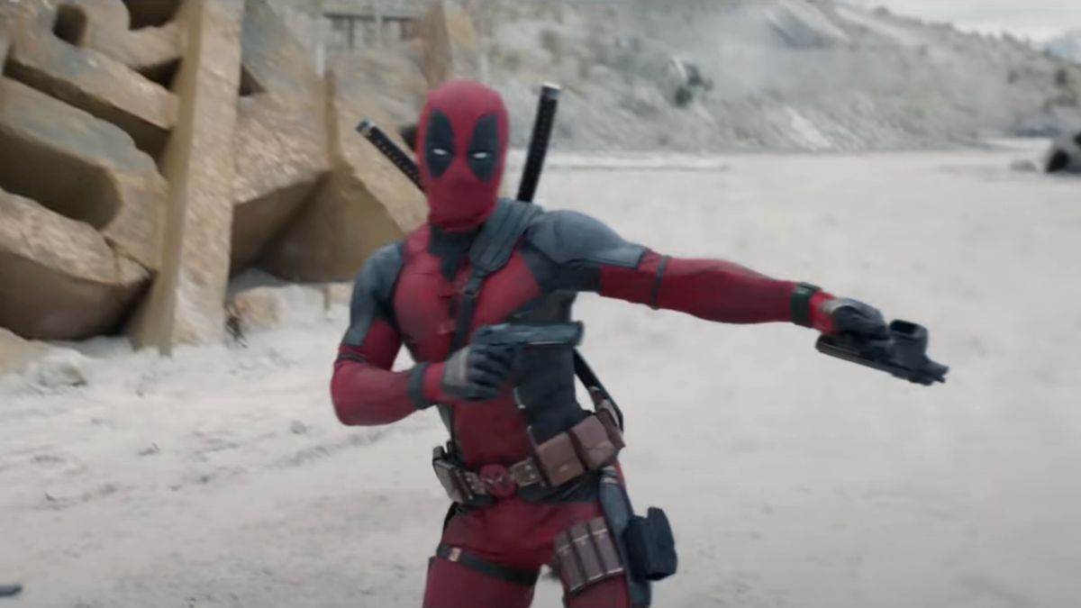 Ryan Reynolds Admits The Deadpool Suit Has Saved Him 'From A Serious ...