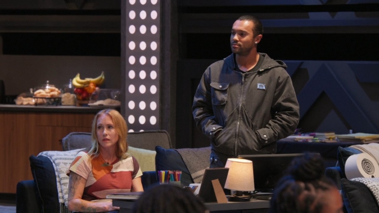 Dallas and Lynsey listening on Extracted