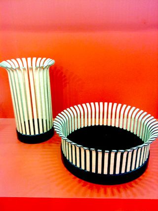 Monochrome bowl & vase