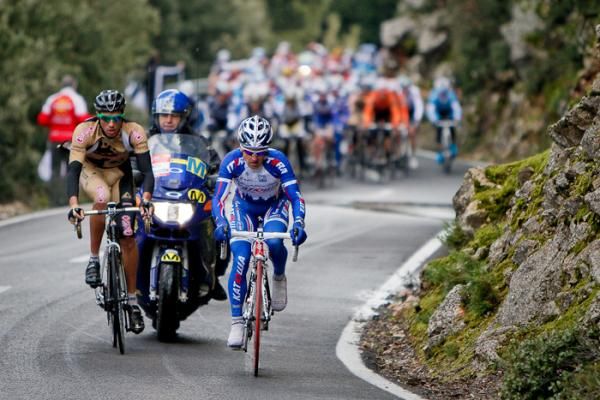 Botcharov is quickly joined by a rider from Footon-Servetto.