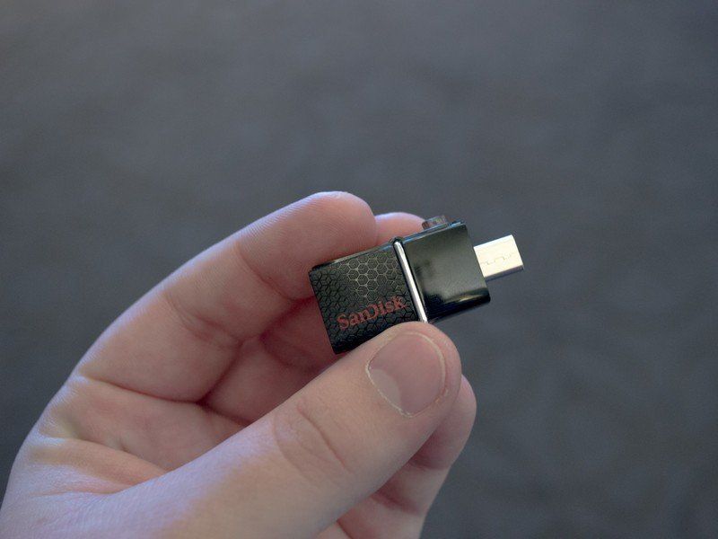 SanDisk Dual USB Drive 3.0 microUSB end