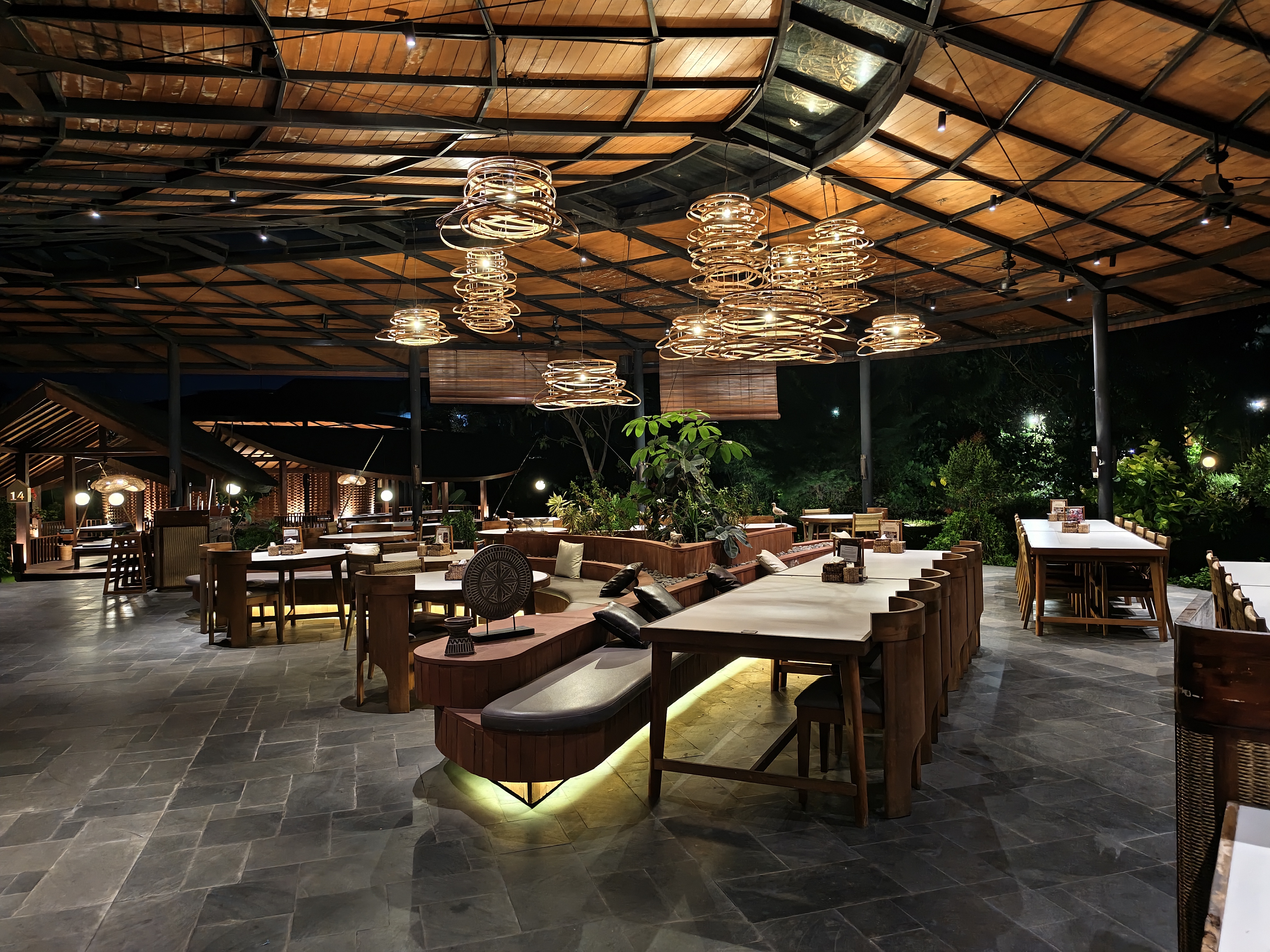 iQOO 15 camera shots on Android Central