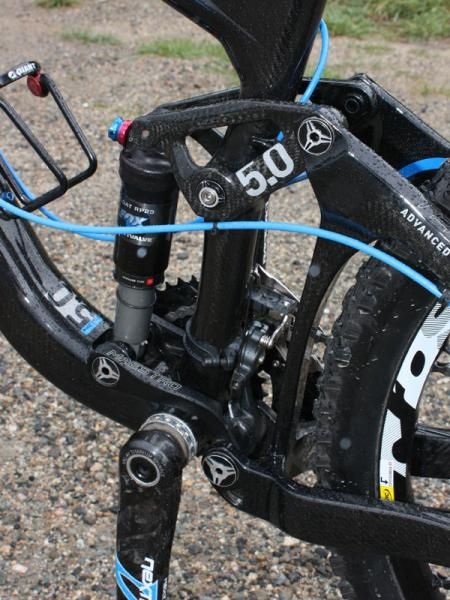 The Maestro rear end on the new Trance X Advanced SL lets it climb like a race bike but descend like something much more capable.