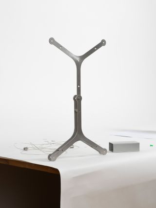 X-shaped aluminium component for the ‘Mazha 3.0’ lighting system by Mario Tsai