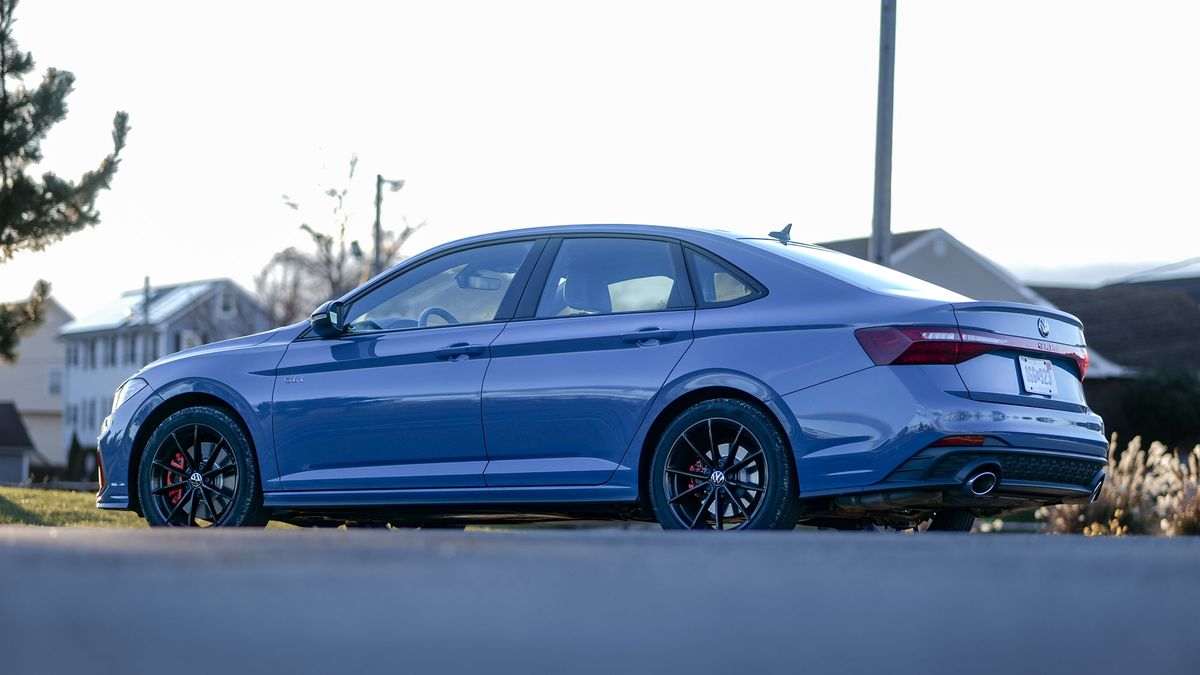 2025 Volkswagen Jetta GLI AutoBahn test drive.