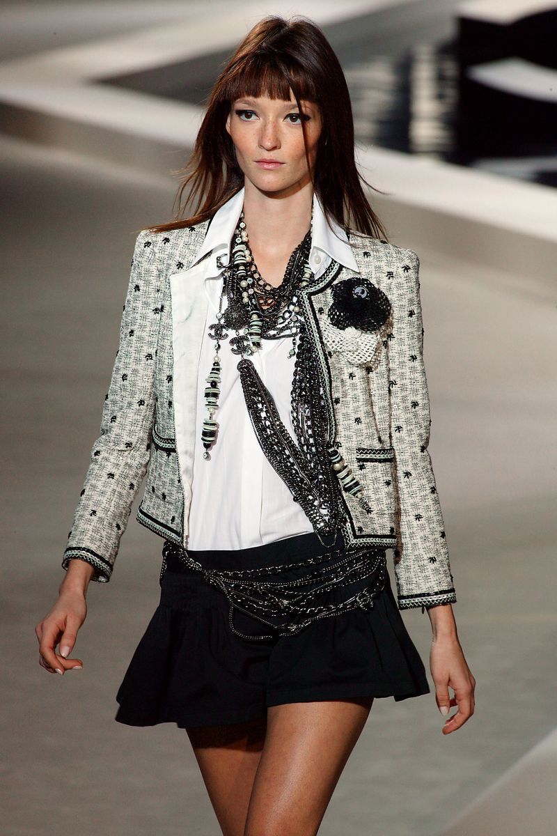 french model audrey marnay presents a creation for chanel 08 october 2002 during the springsummer 2003 ready to wear collections in paris afp photo pierre verdy photo credit should read pierre verdyafp via getty images