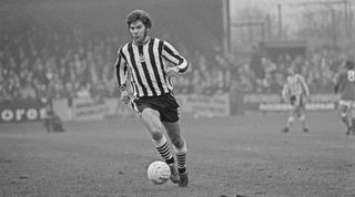 Malcolm Macdonald playing for Newcastle United