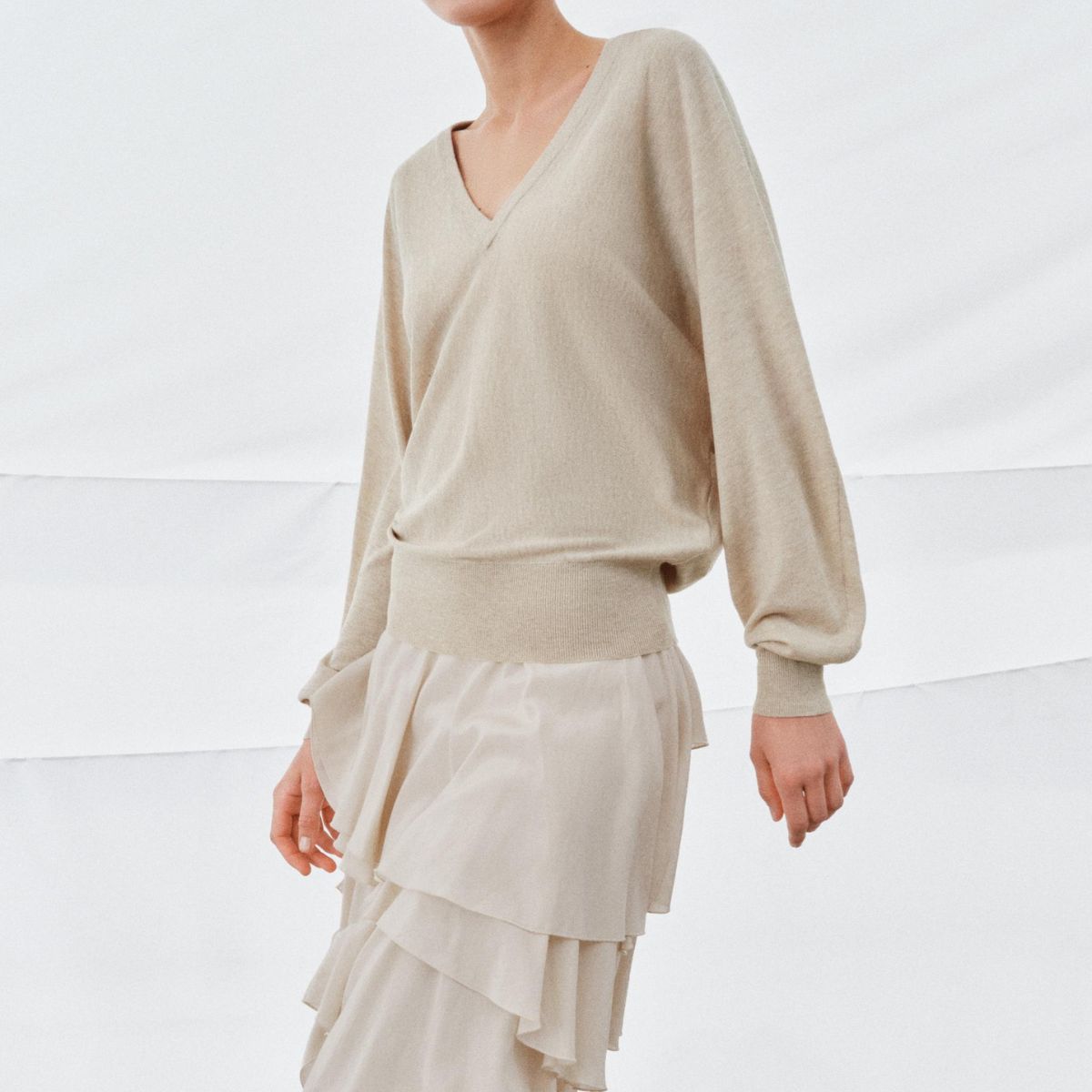zara v neck beige jumper