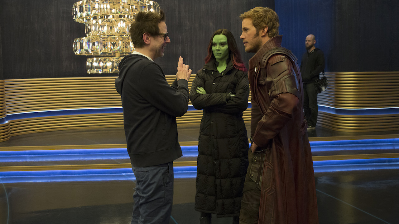 James Gunn, Zoe Saldana y Chris Pratt en el set de Guardianes de la Galaxia Vol 2