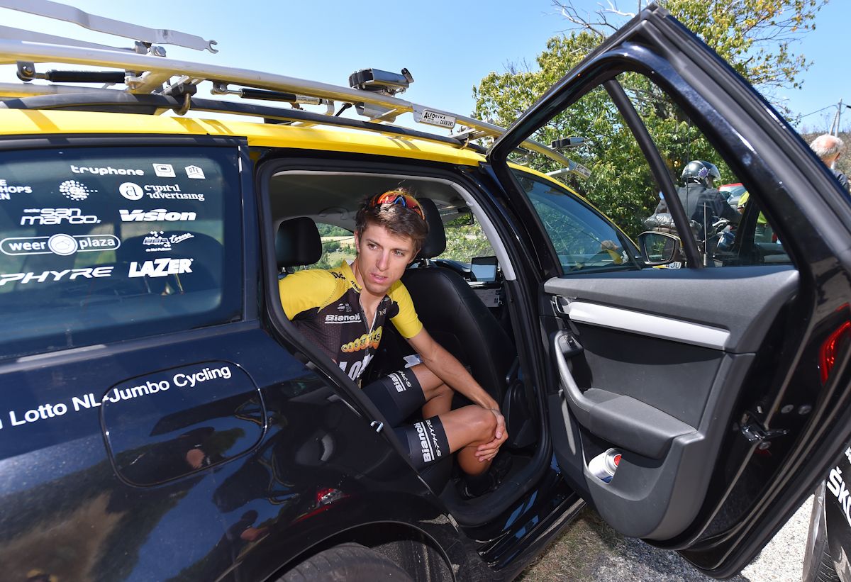 George Bennett abandons the 2017 Tour de France during stage 16